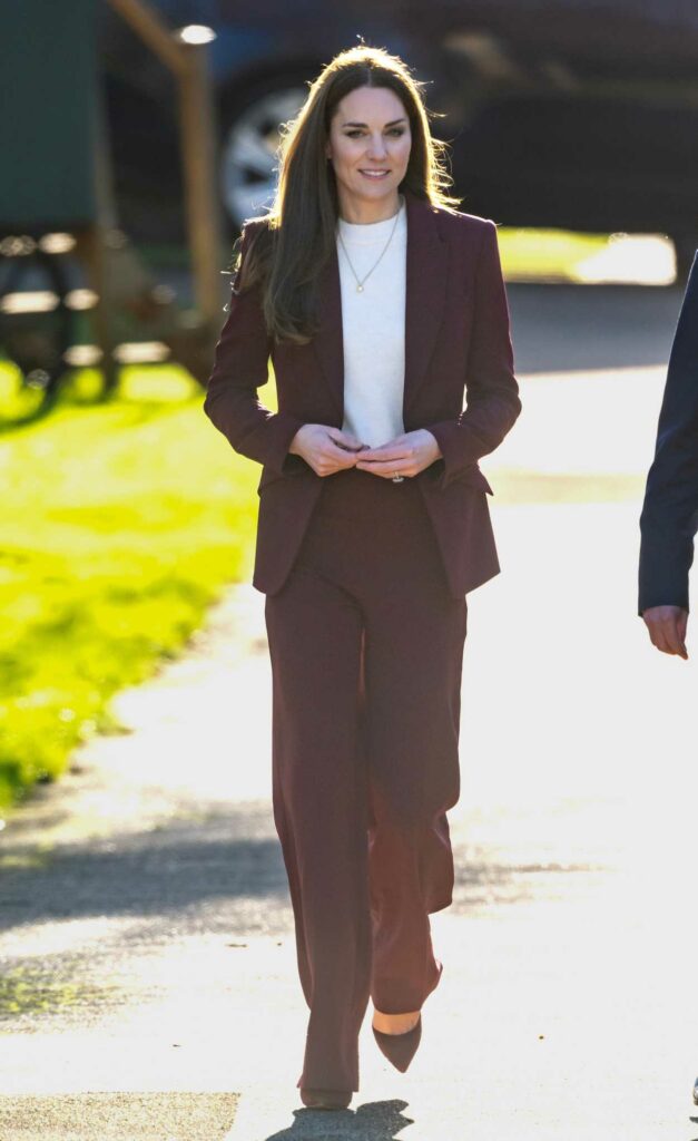 Kate Middleton in a Brown Pantsuit