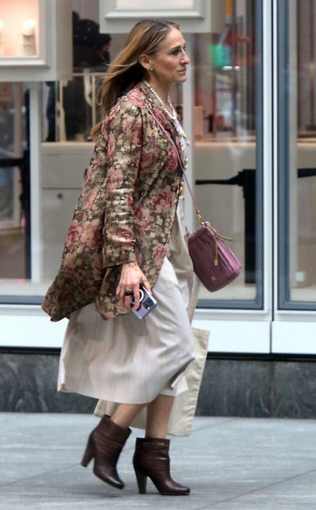 Sarah Jessica Parker in a Floral Blazer