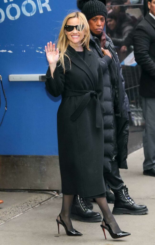 Reese Witherspoon in a Black Coat