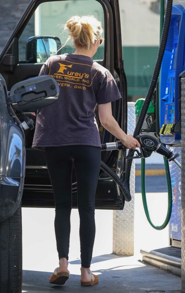 Emma Roberts in a Black Leggings