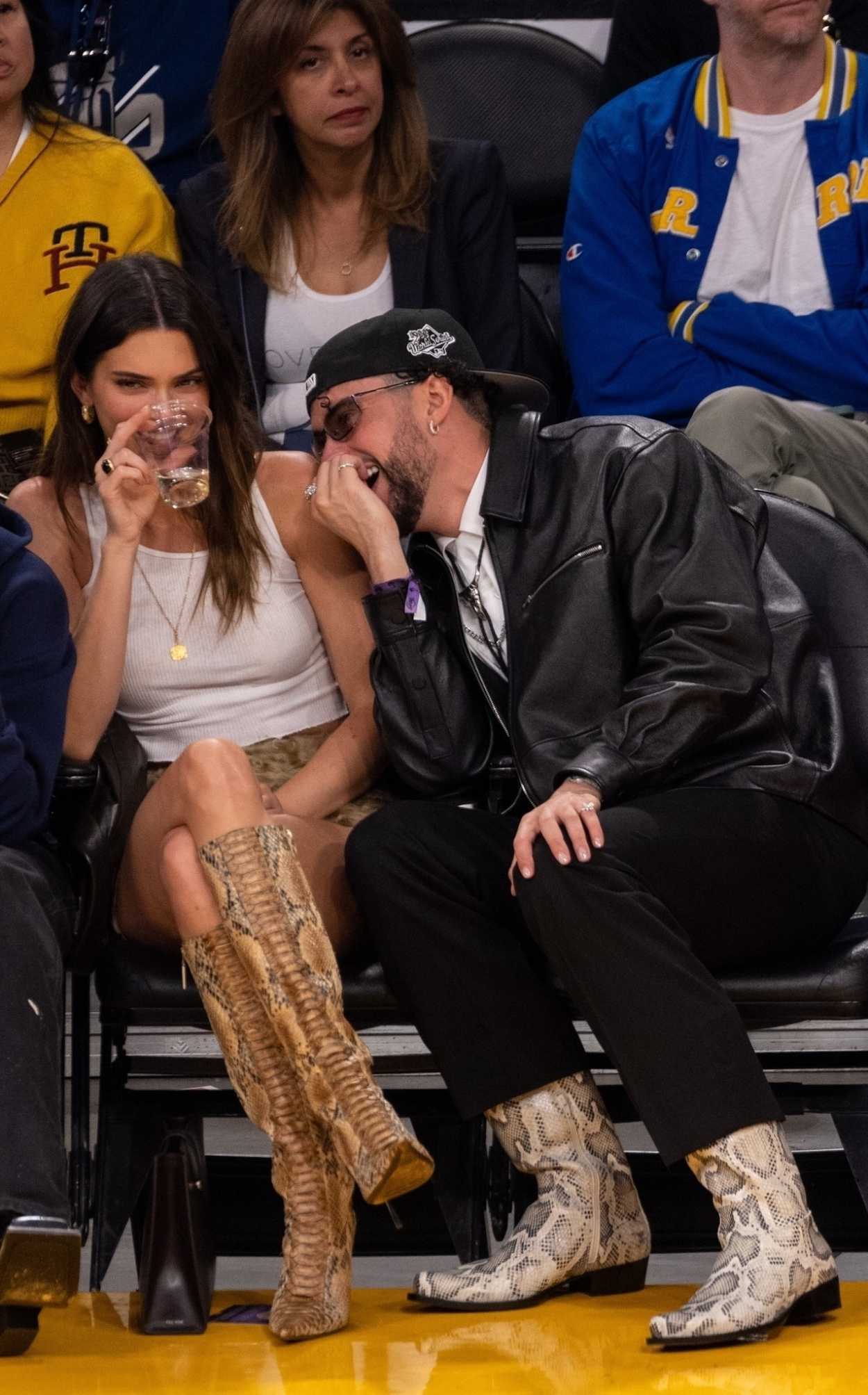 Kendall Jenner Was Seen at the Lakers Game with Bad Bunny in Los ...