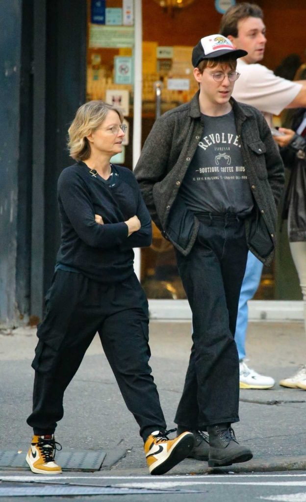 Jodie Foster in a Yellow Nike Sneakers