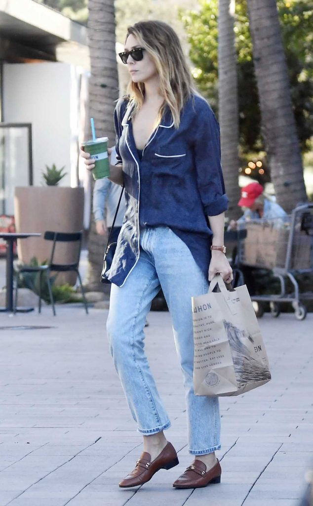 Elizabeth Olsen in a Blue Jeans