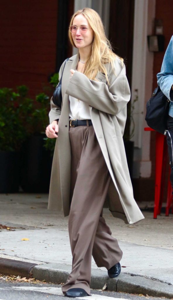 Jennifer Lawrence in a Brown Pants