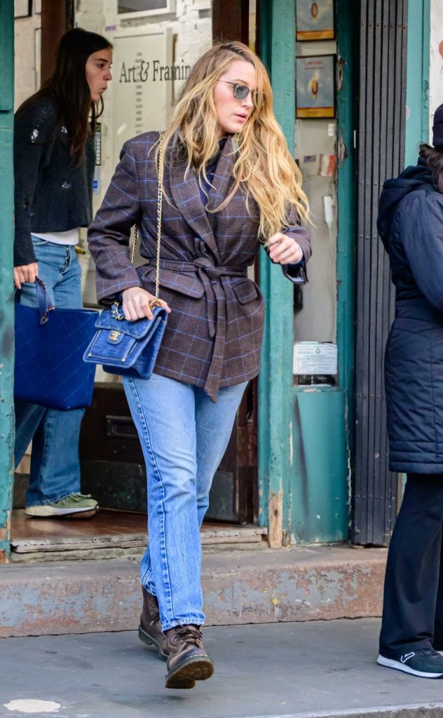 Blake Lively in a Blue Jeans