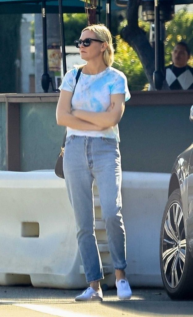Kirsten Dunst in a White Sneakers