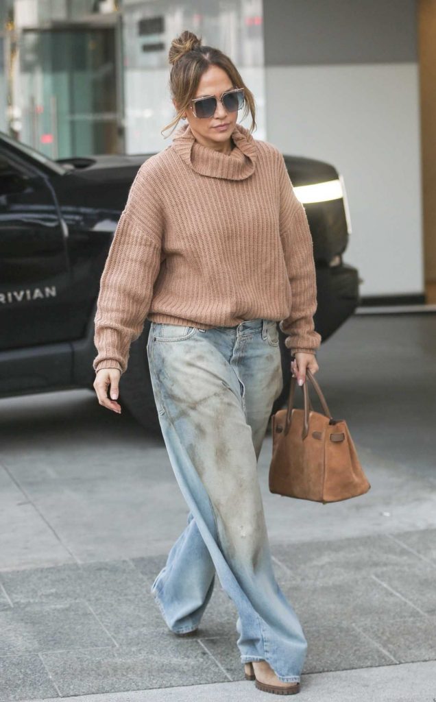 Jennifer Lopez in a Tan Sweater