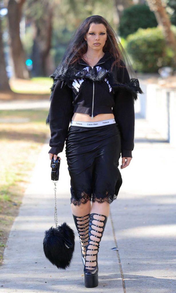 Julia Fox in a Black Outfit