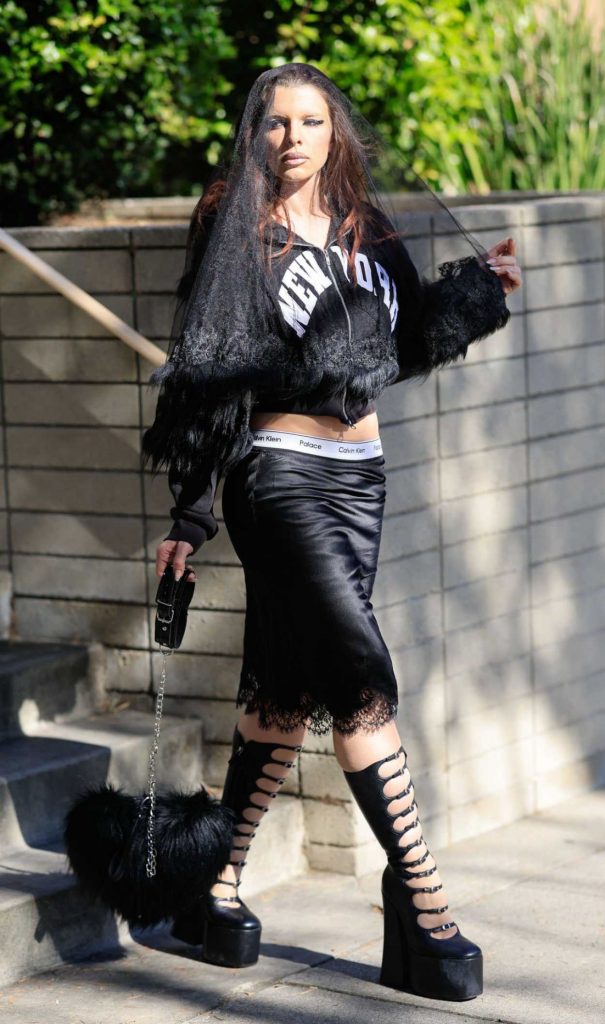 Julia Fox in a Black Outfit