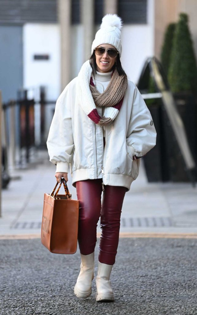 Janette Manrara in a Maroon Pants