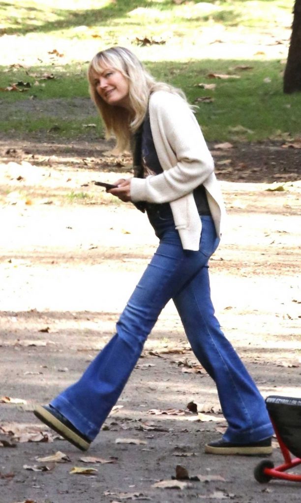 Malin Akerman in a Beige Cardigan