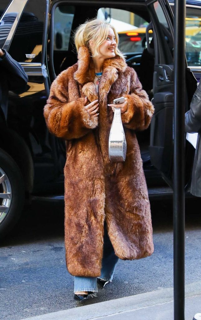 Zara Larsson in a Tan Fur Coat