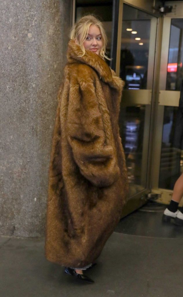 Zara Larsson in a Tan Fur Coat