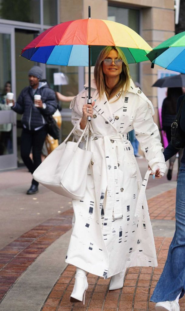 Heidi Klum in a White Trench Coat