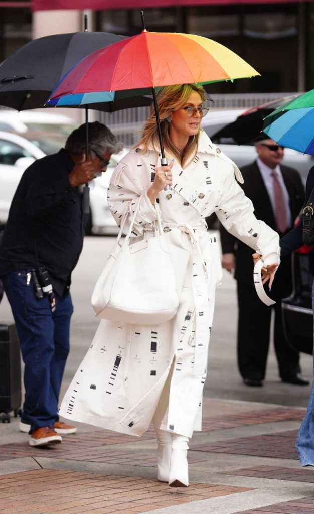 Heidi Klum in a White Trench Coat