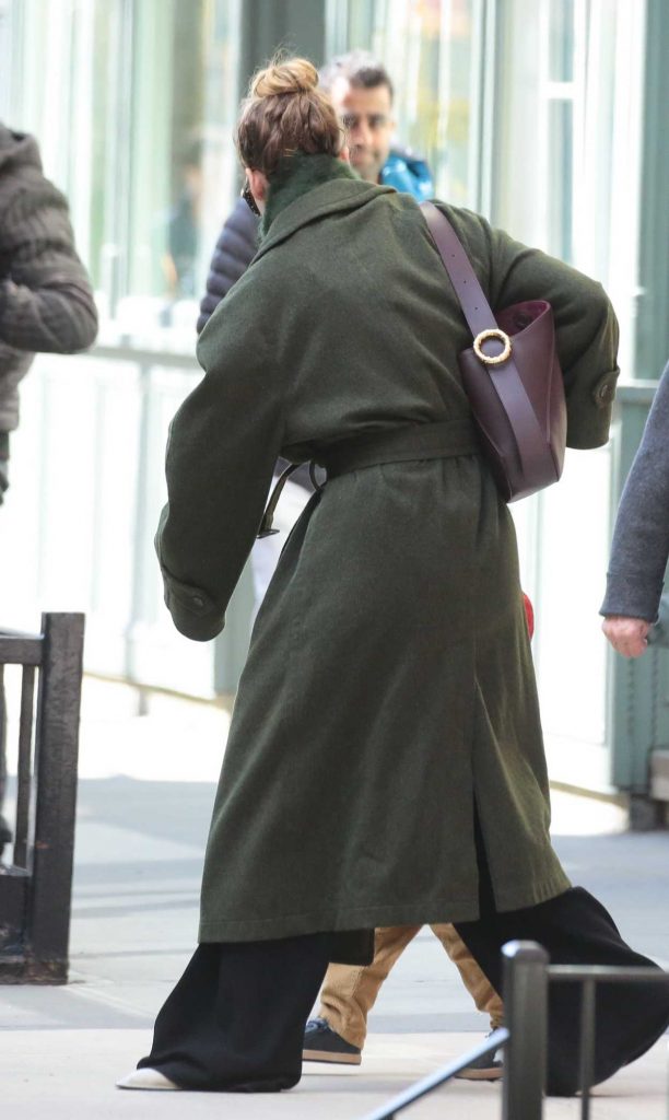Jennifer Lawrence in an Olive Coat