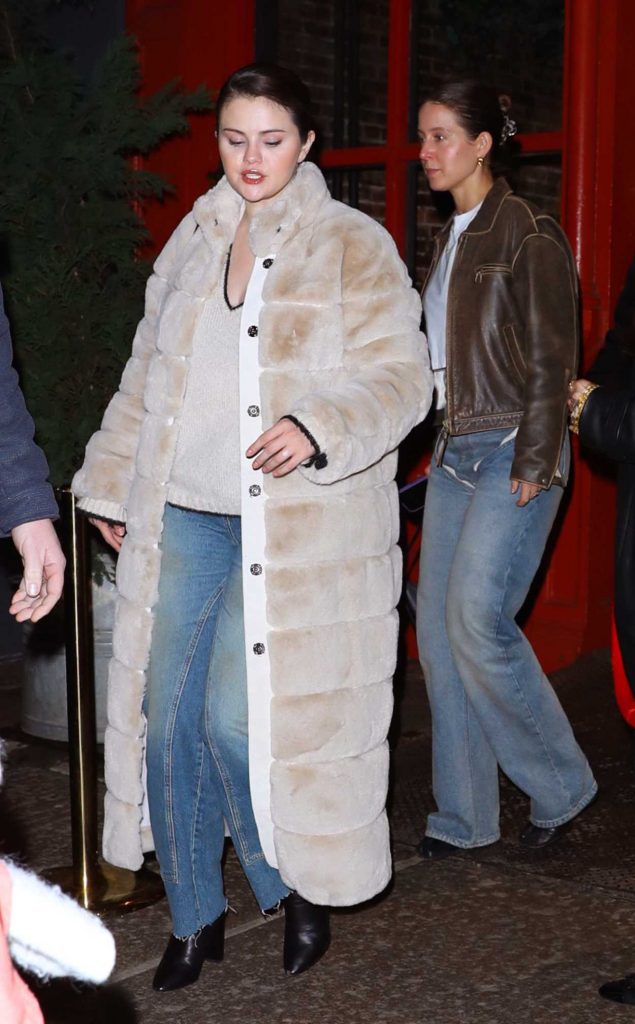 Selena Gomez in a Beige Fur Coat