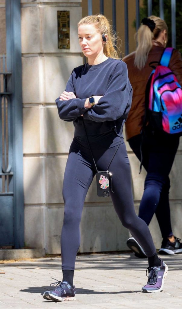 Amber Heard in a Black Sweatshirt