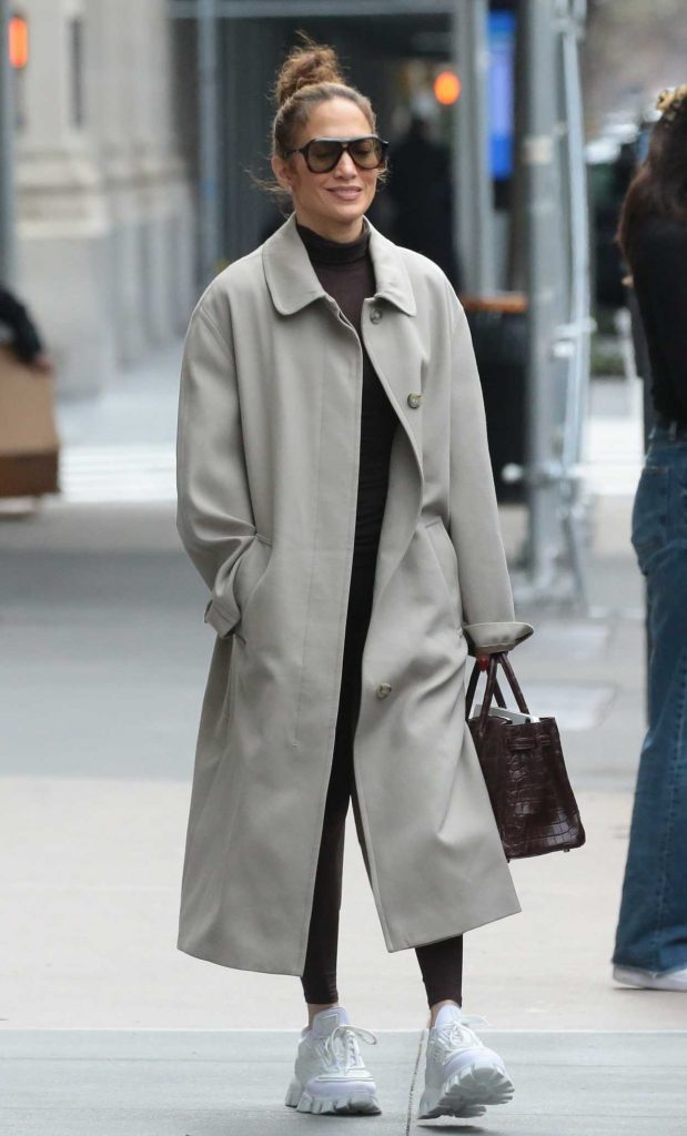 Jennifer Lopez in a Grey Coat