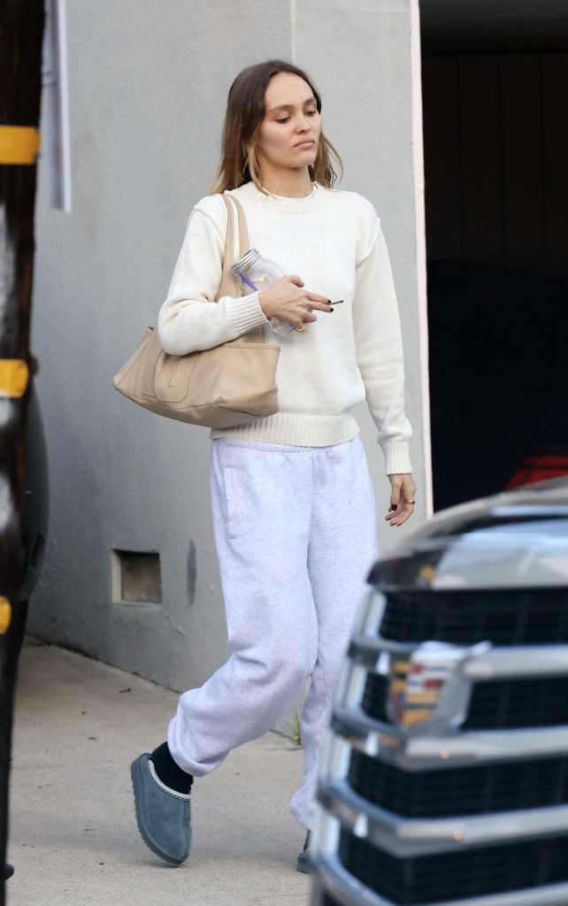 Lily-Rose Depp in a Grey Sweatpants