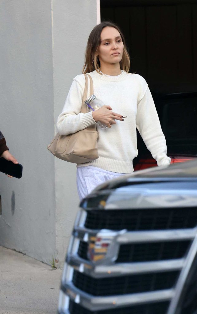 Lily-Rose Depp in a Grey Sweatpants