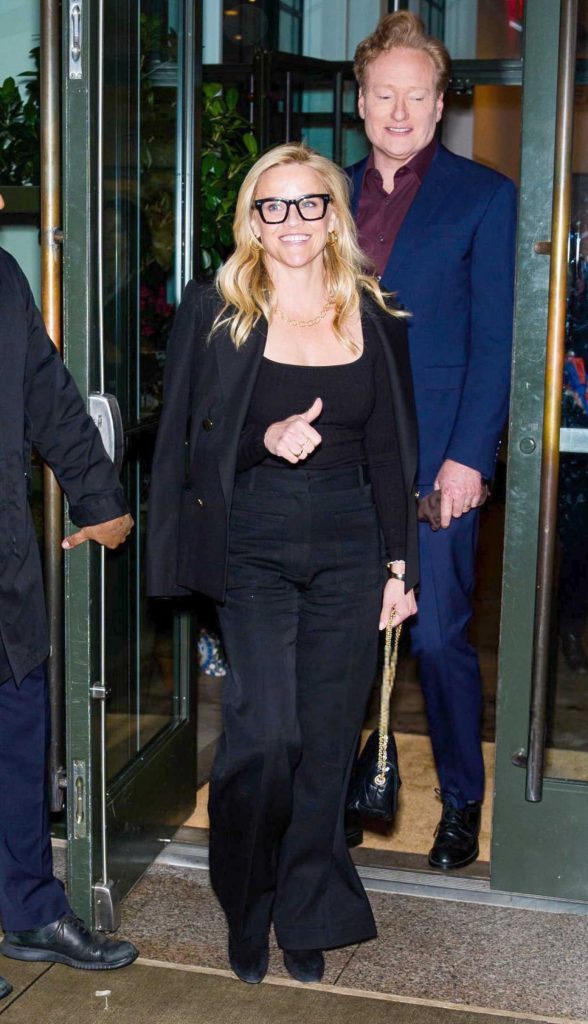 Reese Witherspoon in a Black Pantsuit