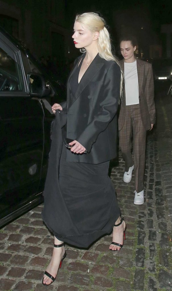 Anya Taylor-Joy in a Black Blazer