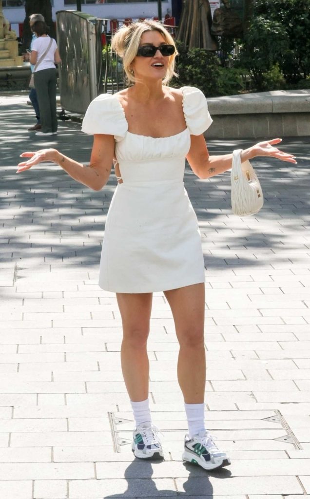 Ashley Roberts in a White Mini Dress