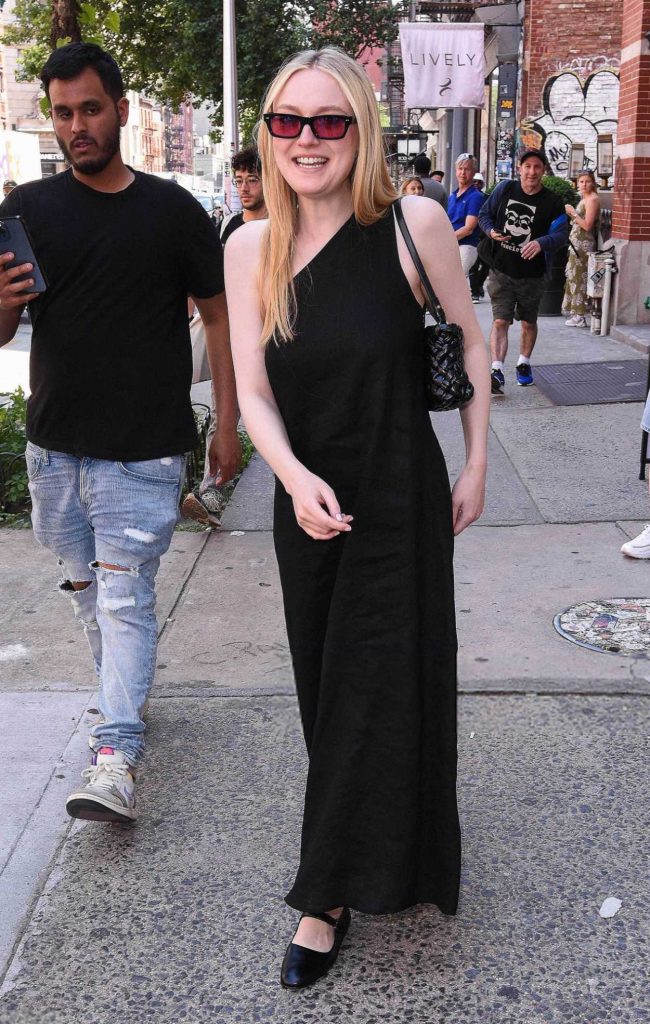 Dakota Fanning in a Black Dress