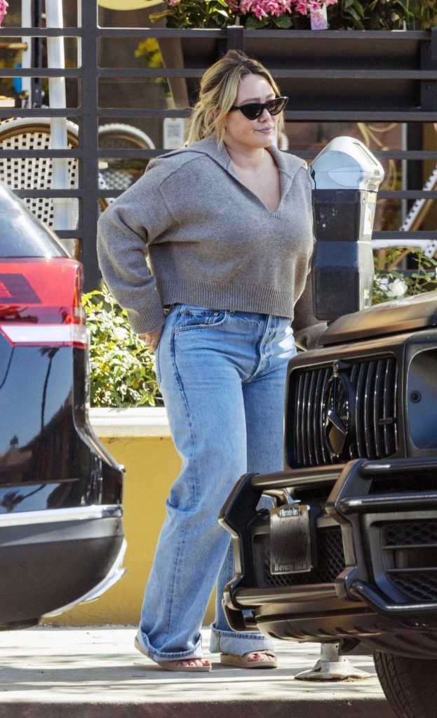 Hilary Duff in a Grey Sweater