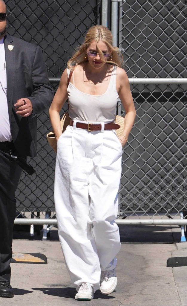 Sienna Miller in a White Pants