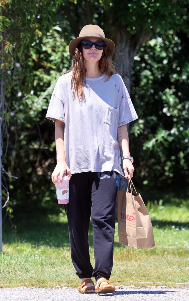 Drew Barrymore in a Grey Tee