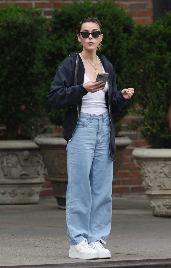 Kiernan Shipka in a White Sneakers