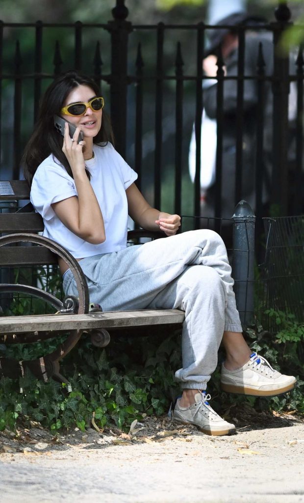 Emily Ratajkowski in a White Tee