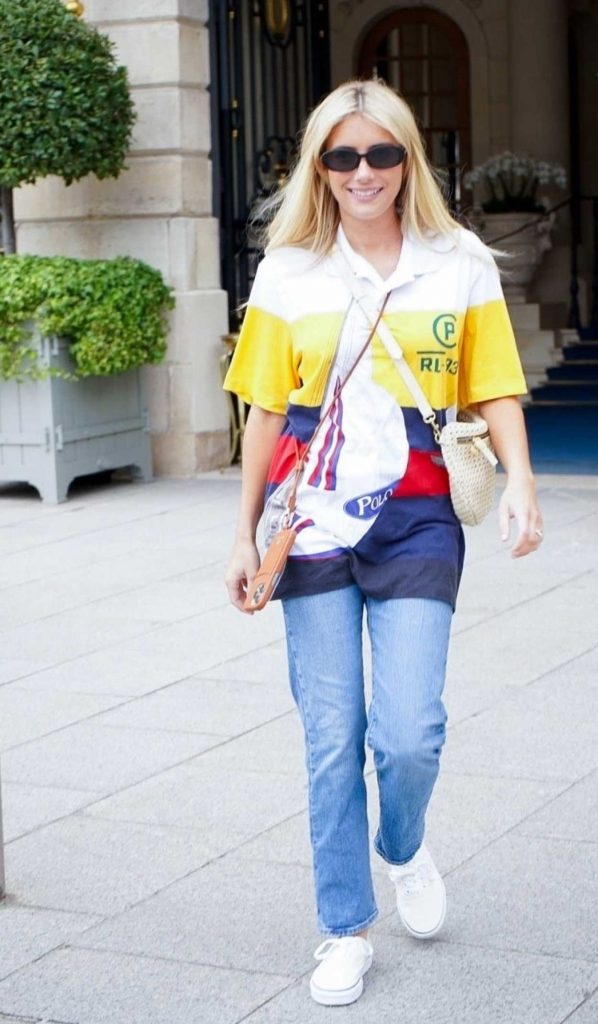 Emma Roberts in a White Sneakers