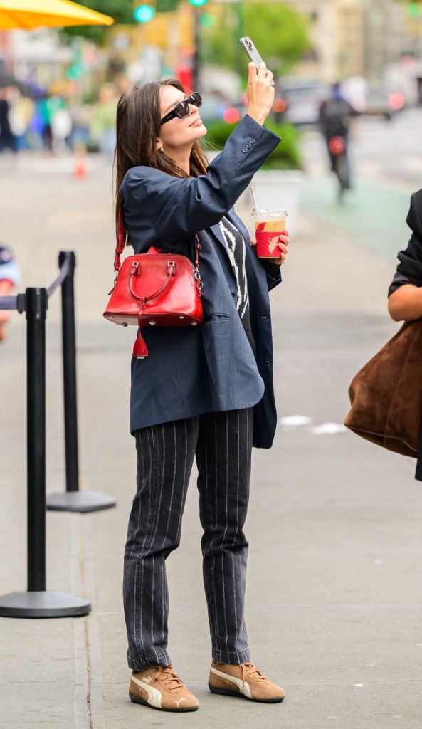 Emily Ratajkowski in a Grey Blazer