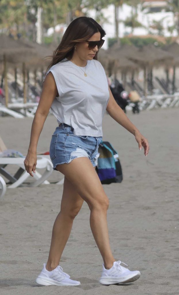 Eva Longoria in a Blue Daisy Duke Shorts