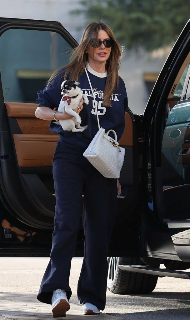 Sofia Vergara in a White Sneakers