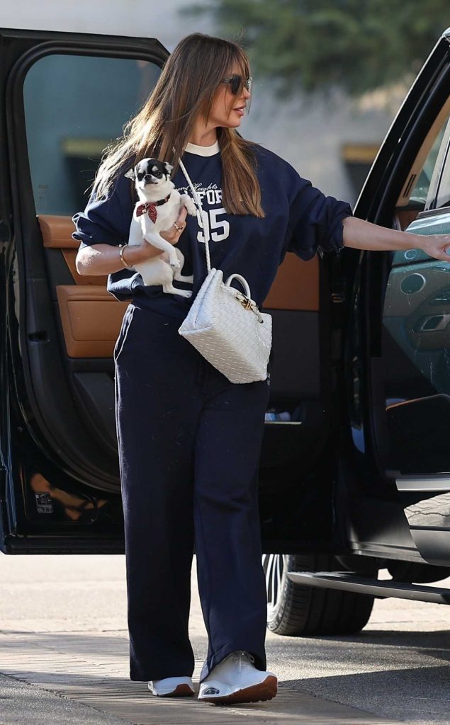 Sofia Vergara in a White Sneakers