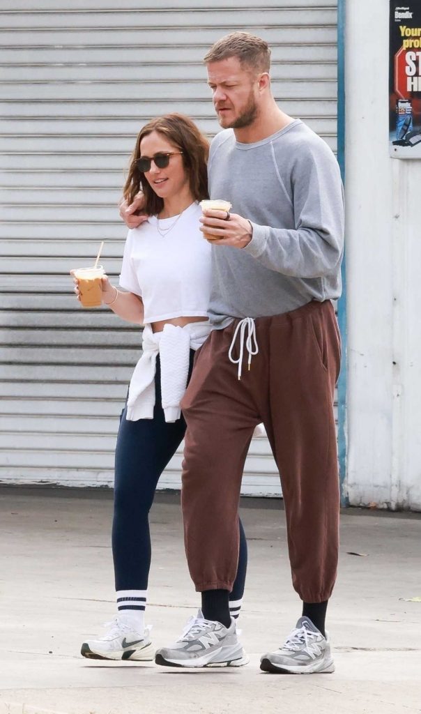 Minka Kelly in a Navy Leggings