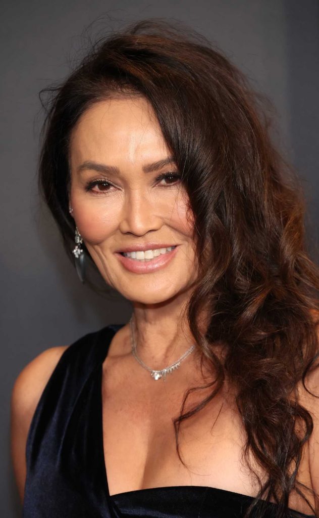 Tia Carrere