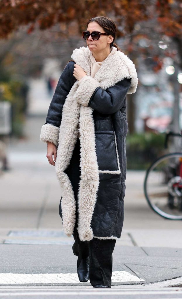 Katie Holmes in a Black Sheepskin Coat