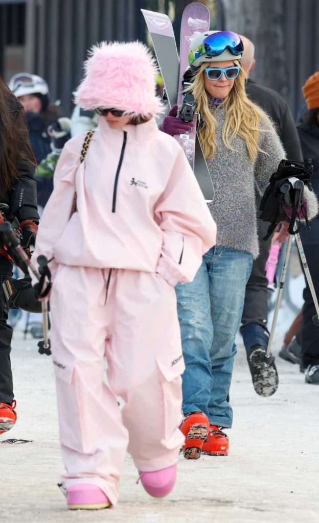 Leni Klum in a Pink Ensemble