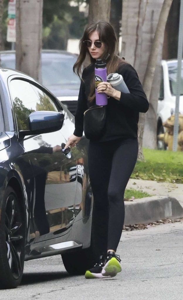 Alison Brie in a Black Sneakers