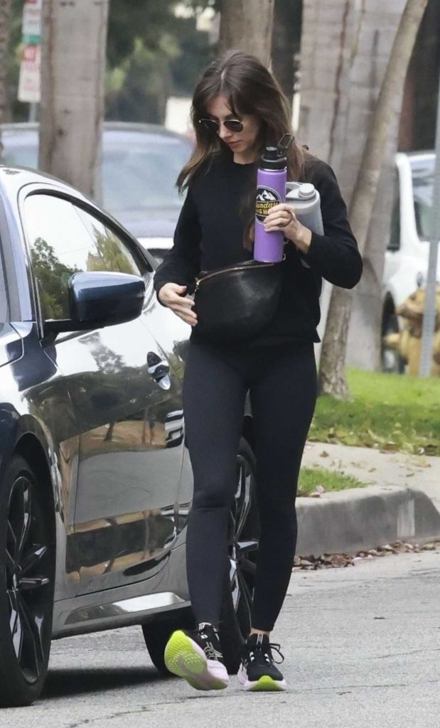 Alison Brie in a Black Sneakers