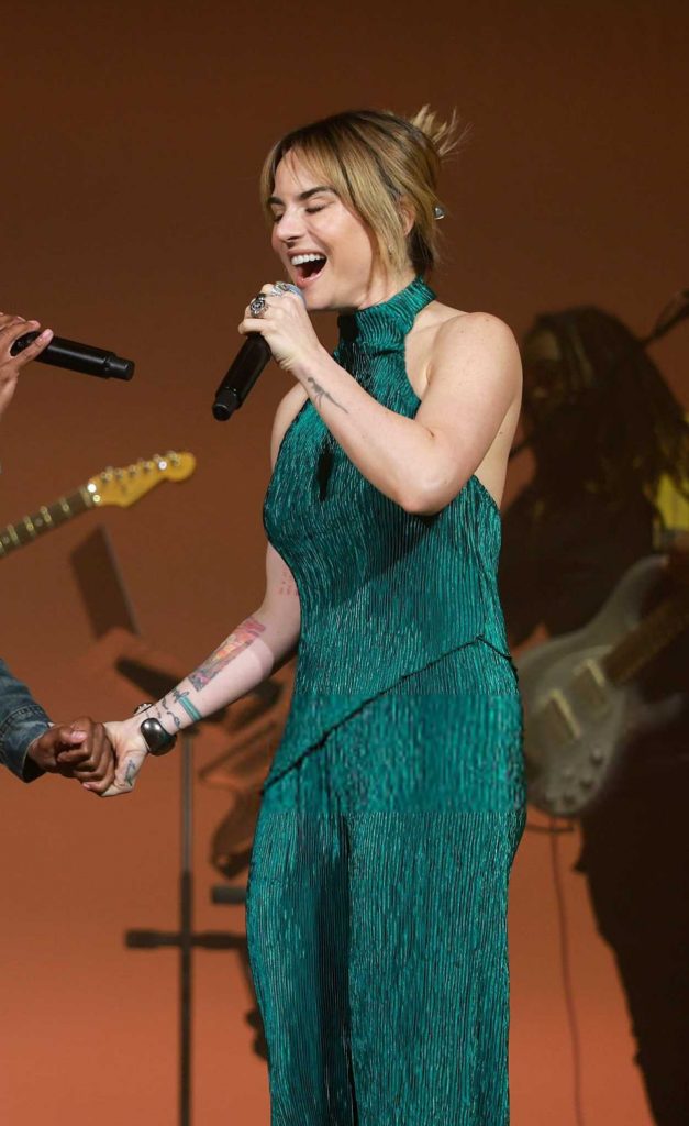 Joanna JoJo Levesque