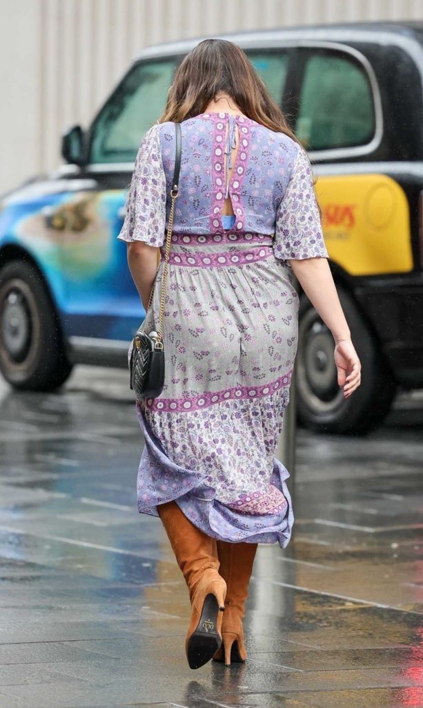 Kelly Brook in a Patterned Dress