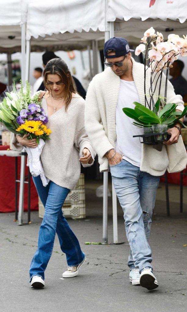Alessandra Ambrosio in a Beige Cardigan