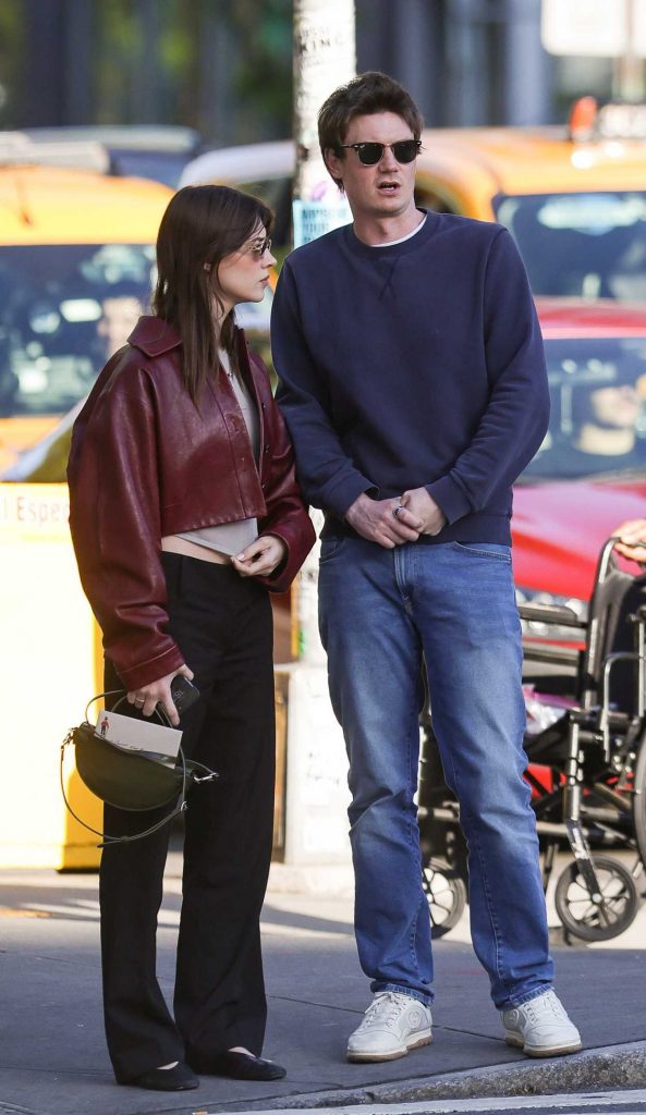 Daisy Edgar-Jones in a Black Pants