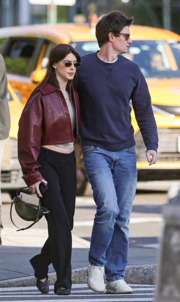 Daisy Edgar-Jones in a Black Pants